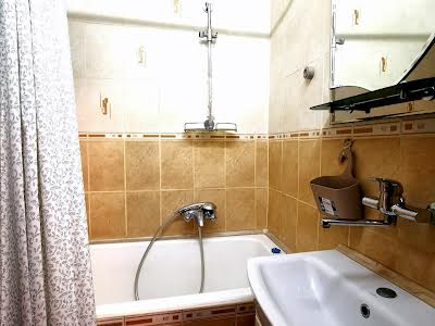квартира за адресою Науки просп., 10
