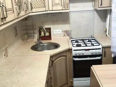квартира за адресою Солом'янська пл., 16