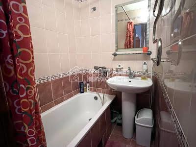 квартира за адресою Харків, Поздовжня вул., 3б