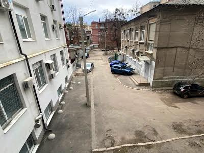 квартира по адресу вулиця Григорія Сковороди, 32