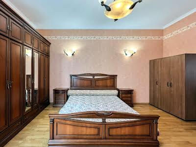 квартира за адресою Лютеранська вул., 4