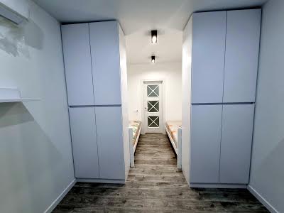 квартира за адресою Миколи Гулака вул., 4
