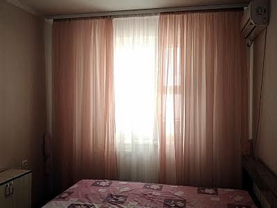 квартира за адресою Драгоманова вул., 42