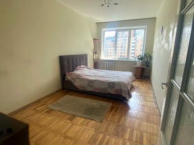 квартира за адресою Старонаводницька вул., 4-А