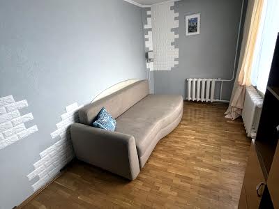 квартира по адресу Левка Лукьяненко ул. (Маршала Тимошенко), 2/4