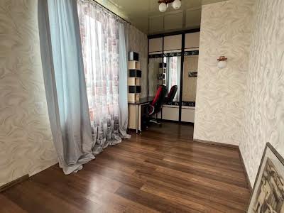 квартира за адресою Київ, Богатирська вул., 6