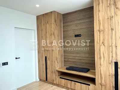 квартира за адресою Дніпровська набережна вул., 18-А