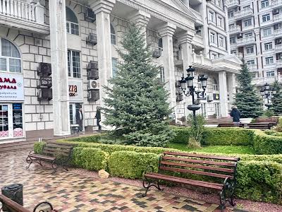 квартира за адресою Михайла Максимовича вул. (Онуфрія Трутенка), 26