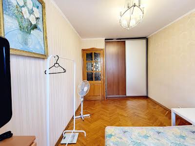 квартира по адресу Дарницкий бульв., 7