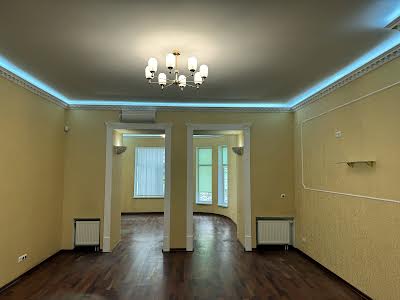 квартира за адресою Гоголівська вул., 10