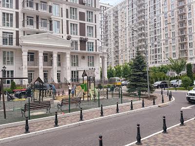 квартира за адресою Михайла Максимовича вул. (Онуфрія Трутенка), 26