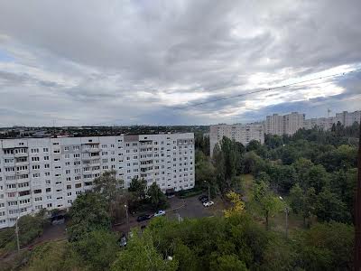 квартира за адресою Сонячна вул., 13