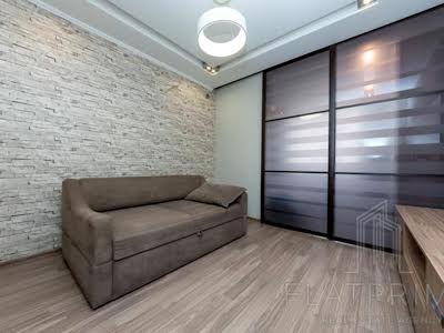 квартира за адресою с. Софіївська борщагівка, Чубинського вул., 2