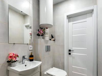 квартира за адресою Вишняківська вул., 4