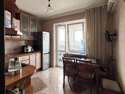 квартира за адресою Новаторів вул., 22-А