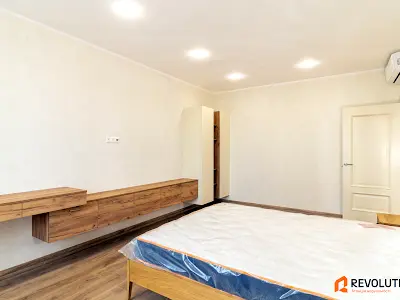 квартира по адресу Оболонский просп., 26