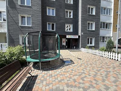 квартира по адресу Николая Винграновского ул., 2