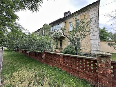 квартира за адресою Новодарницька вул., 14