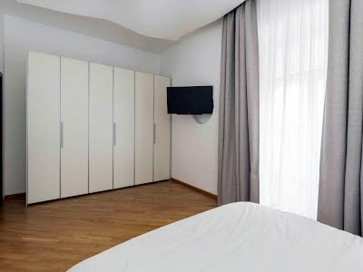 квартира за адресою Круглоуніверситетська вул., 6