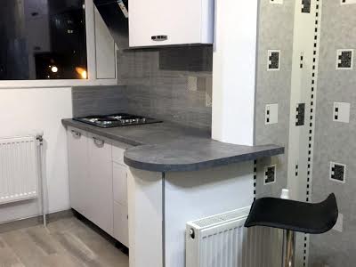 квартира за адресою Київ, Михайла Максимовича вул. (Онуфрія Трутенка), 7