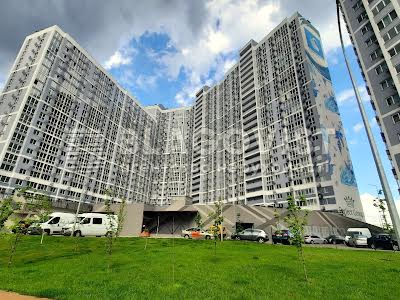 квартира по адресу Ревуцкого ул., 40г