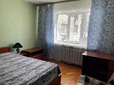 квартира за адресою Сортувальна вул., 4
