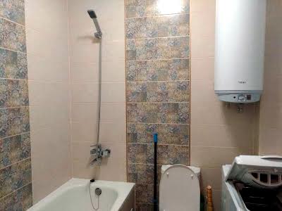 квартира за адресою Бориспільська вул., 6