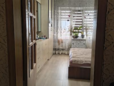 квартира по адресу Быкова Леонида бульв., 4