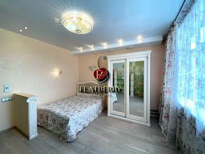 квартира за адресою Кудрявський узвіз, 3-А