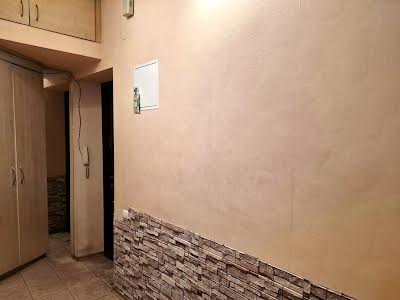 квартира за адресою Будівельників вул., 8