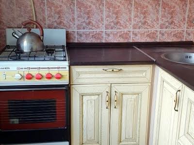 квартира за адресою Будівельників вул., 19