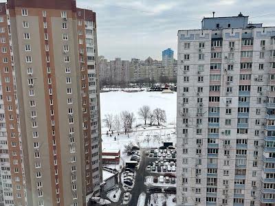 квартира за адресою Драгоманова вул., 2