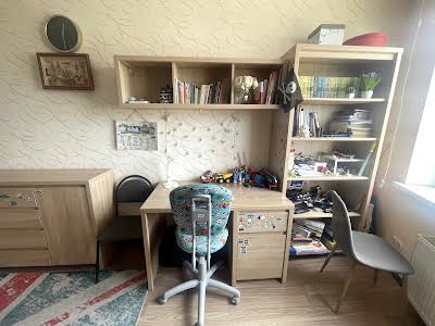 квартира за адресою Київ, Юрія Шумського вул., 5