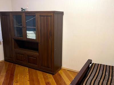 квартира по адресу Киев, Новогоспітальна, 5 А