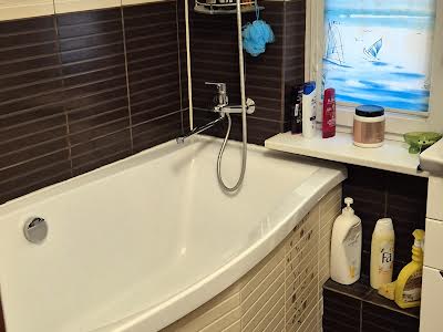 квартира за адресою Урлівська вул., 36