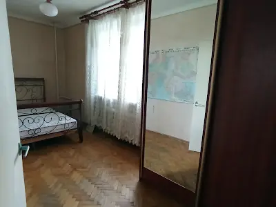 квартира по адресу Строителей ул., 26/8