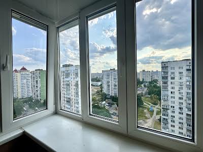 квартира по адресу Героев Днепра ул., 38-Б