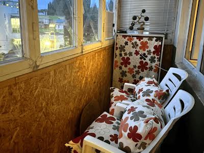 квартира за адресою Науки просп., 27