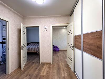 квартира по адресу Верховинная ул., 5А