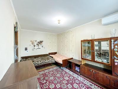 квартира за адресою Космонавта Поповича вул. (Космонавта Волкова), 14