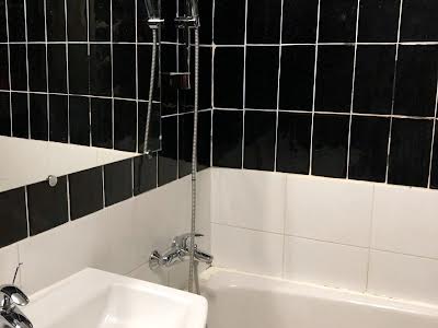 квартира за адресою Дегтярівська вул., 6