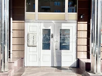 коммерческая по адресу Оболонская набережная ул., 19