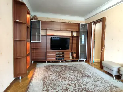 квартира за адресою Повітряних Сил просп. (Повітрофлотський), 52