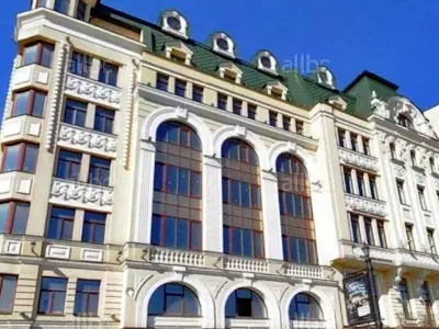 коммерческая по адресу Сагайдачного Петра ул., 12