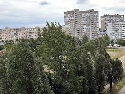 квартира по адресу Червоной Калины просп. (Владимира Маяковского), 30