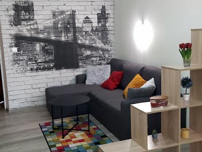 квартира за адресою Білоруська вул., 7