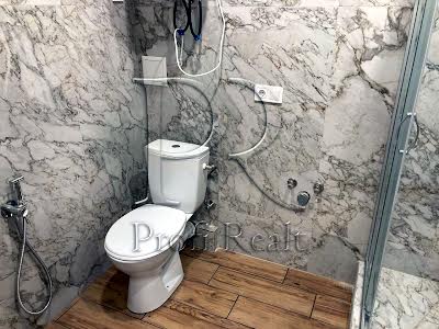 квартира за адресою Теплична вул., 58