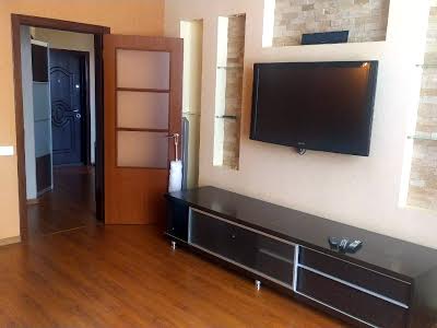 квартира по адресу Анны Ахматовой ул., 35