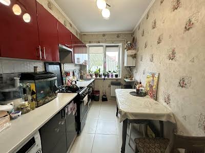 квартира по адресу Платановая ул., 82