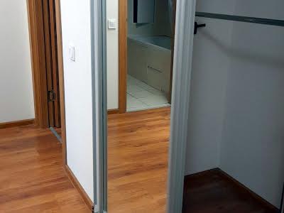 квартира за адресою Авіаконструктора Ігоря Сікорського вул. (Танкова), 4-Б